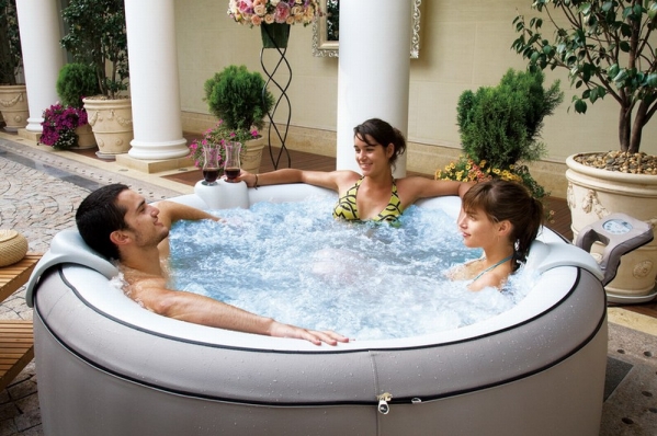 jacuzzi gonflable