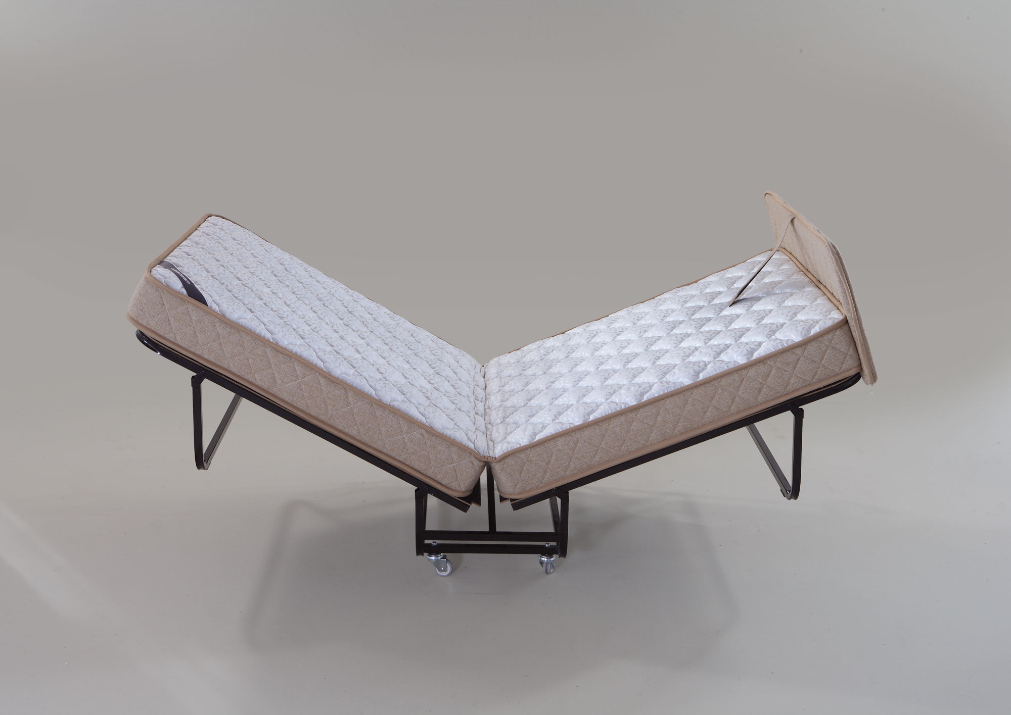 Le lit pliant