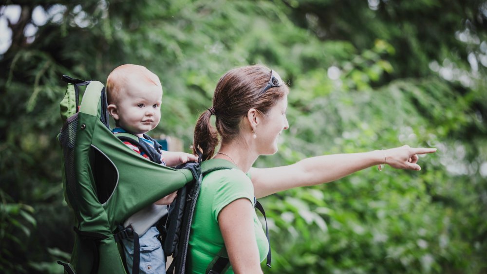 balade-bebe-equipement-pour-transporter